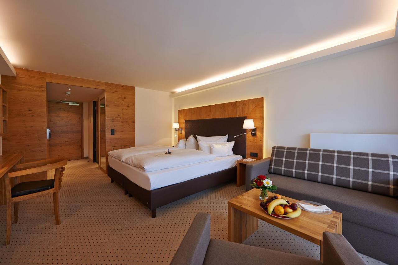 Schuele'S Wellnessresort & Spa Adults Only Oberstdorf Esterno foto